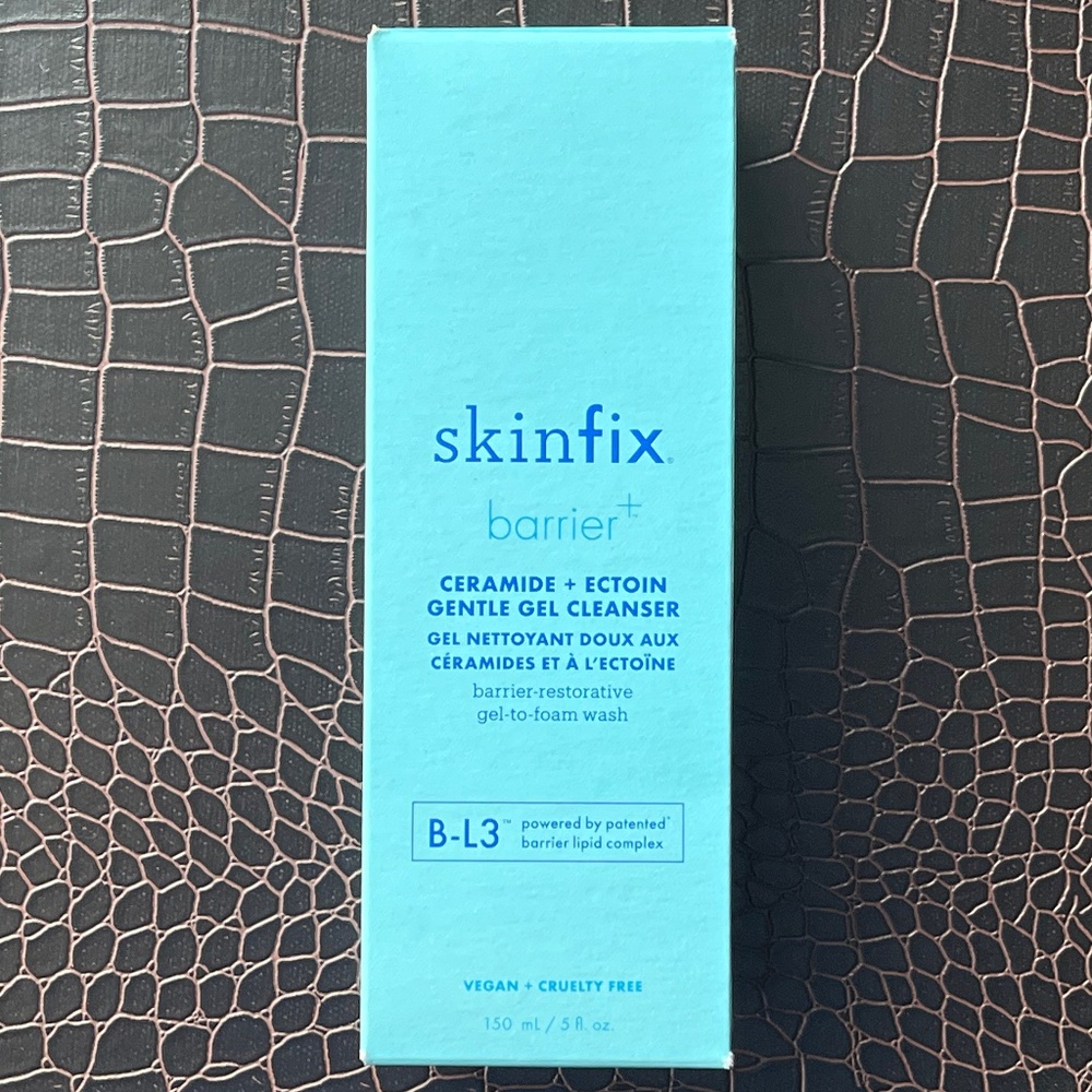Skinfix barrier+ Ceramide + Ectoin Hydrating Gentle Gel Cleanser NEW/BOXED